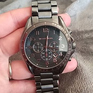 🔥🔥MICHAEL KORS🔥🔥 charcoal gray watch